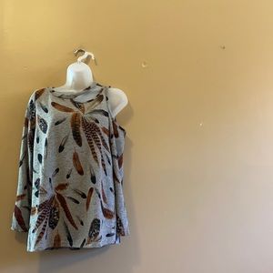 Yahada • Feathers Long Sleeve Top